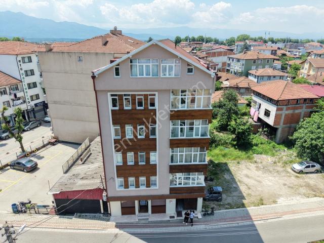 Mahmutbey Mahallesi, Hendek içerisinde kiralık mülk