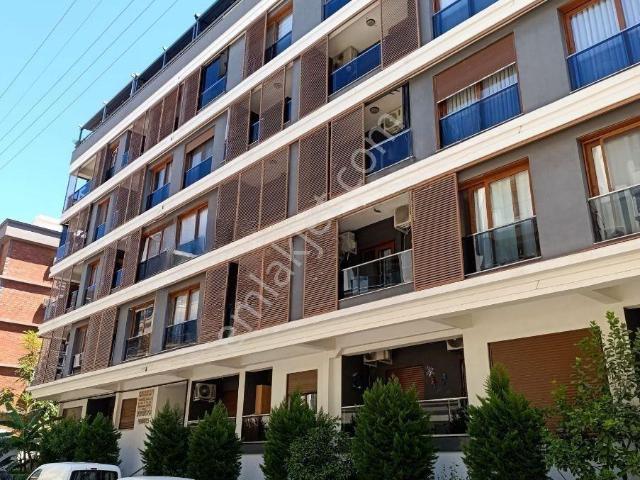 Demirköprü Mahallesi, Karşıyaka içerisinde satılık mülk