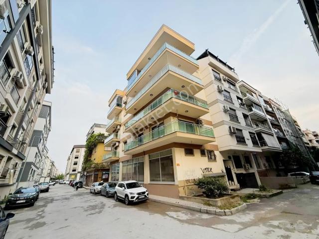 Karşiyaka, İzmir içerisinde kiralık mülk