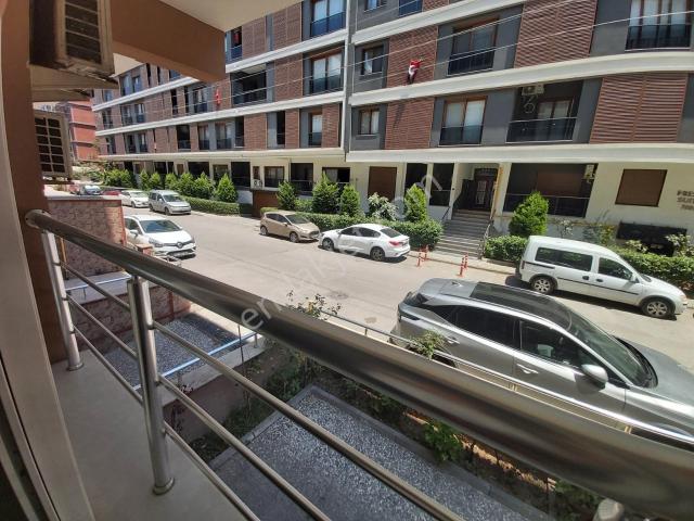 Karşiyaka, İzmir içerisinde satılık mülk