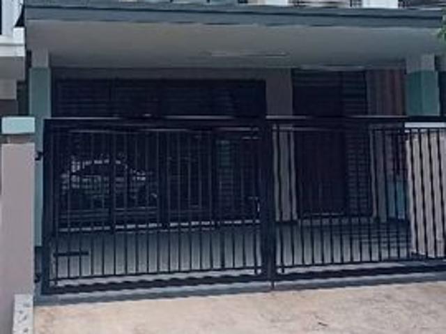 House for rent in Petaling, Alam Impian