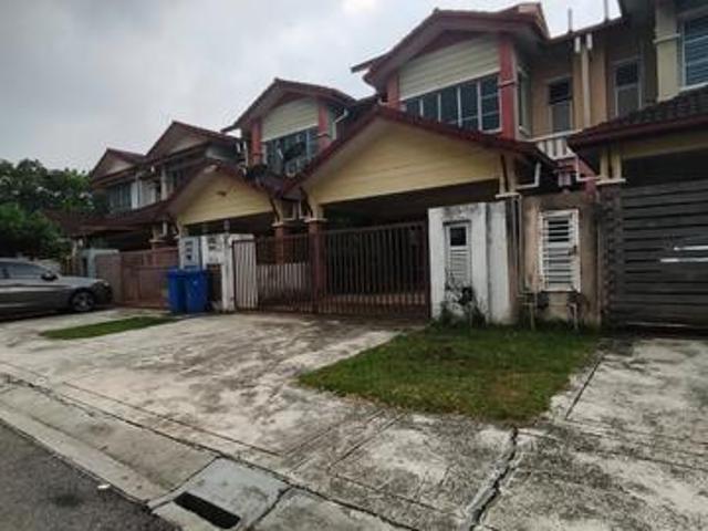 Terraced House for rent in Petaling, Alam Impian