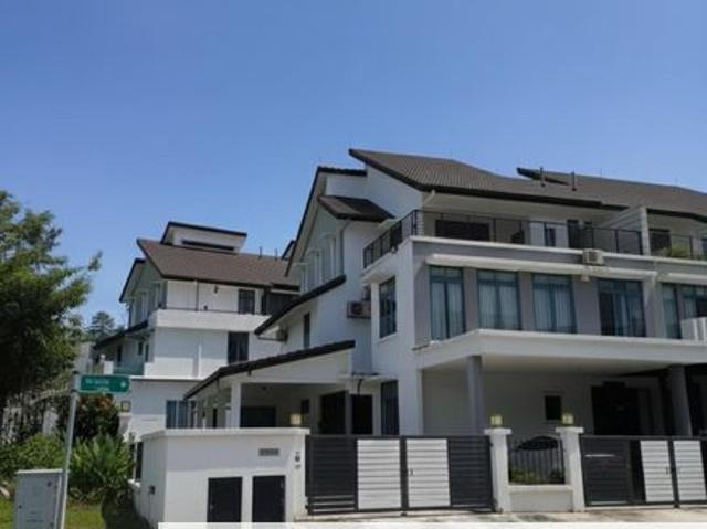 House for sale in Seksyen U16, Shah Alam