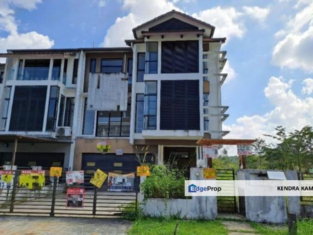 House for sale in Petaling, Alam Impian