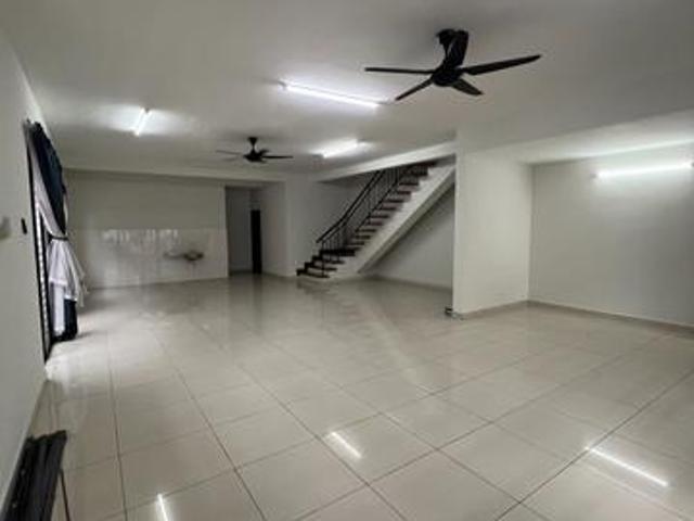 Terraced House for rent in Petaling, Alam Impian