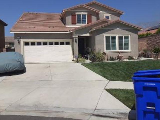 House for sale in Fontana