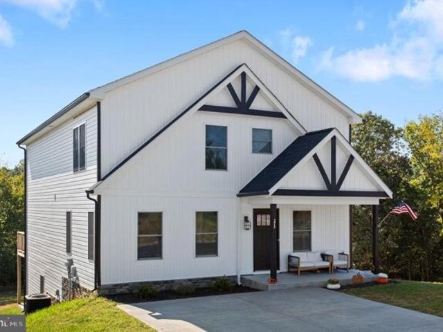 House for sale in Broadway, Virginia