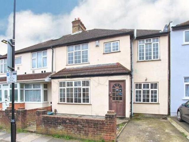 House for sale in Greater London
