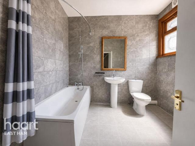 House for rent in Plaistow, Greater London