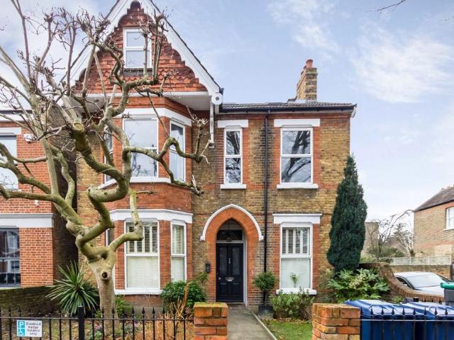 Apartment for rent in London Borough of Ealing, Greater London