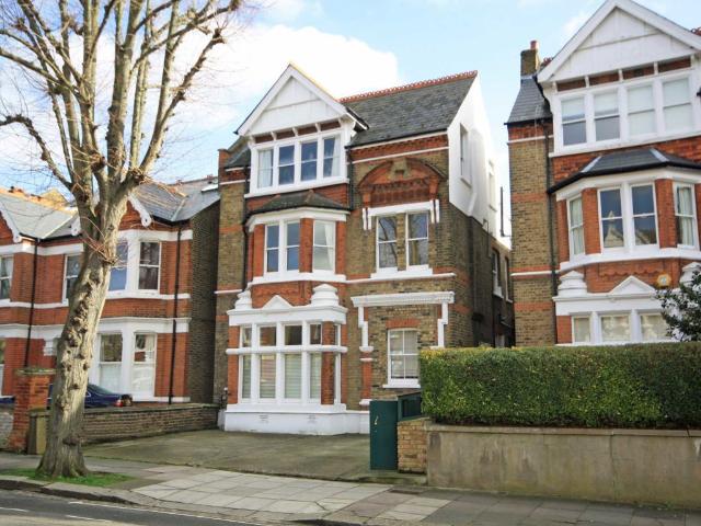 Apartment for rent in London Borough of Ealing, Greater London