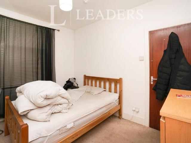House for rent in Northgate Village, Two Mills