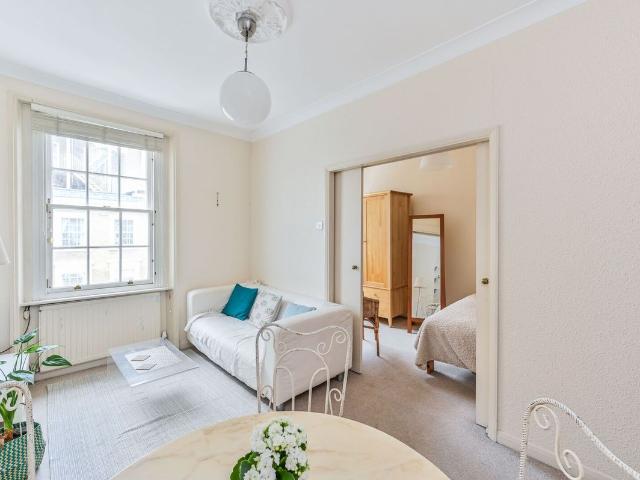 Apartment for rent in Pimlico, Greater London
