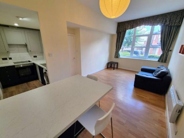 Apartment for rent in Woodhouse, West Yorkshire
