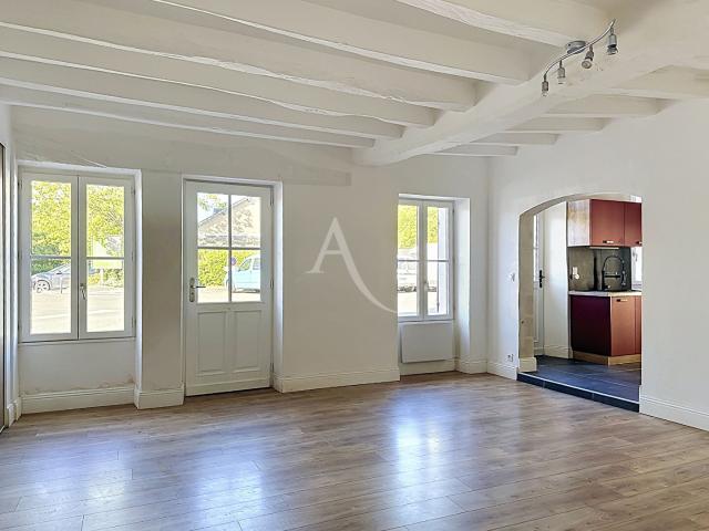 Maison vente à Angers, Denée