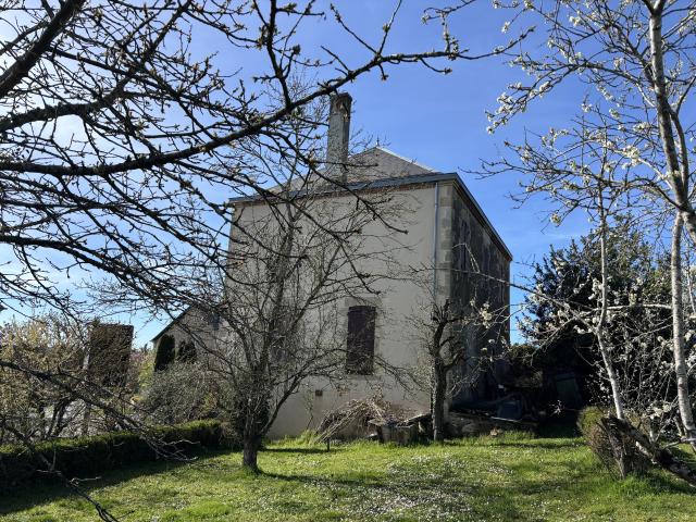 Maison vente à Montluçon, Deneuille-les-mines