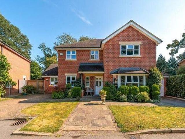 House for sale in North Watford, Watford