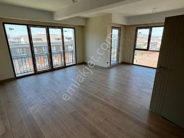 Üsküdar, İstanbul içerisinde kiralık mülk