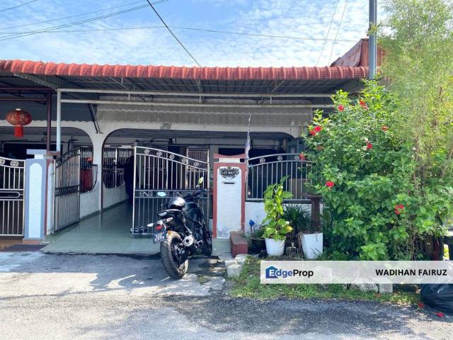 House for sale in Tanjong Sepat, Selangor