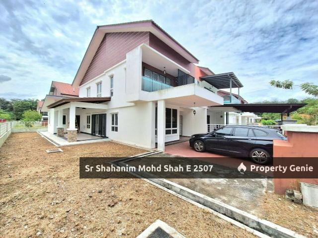 Residential House for sale in Tanjong Sepat, Selangor