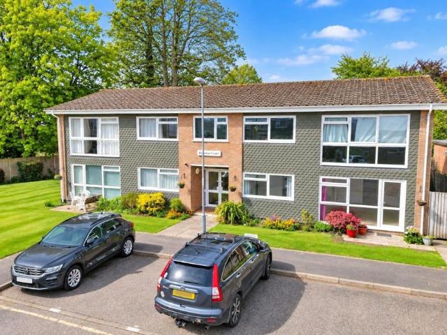 Apartment for rent in Walkford, Highcliffe-on-Sea