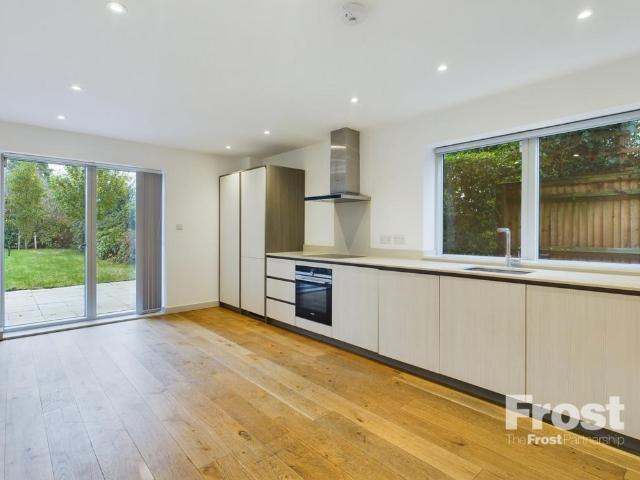 House for rent in Denham, Gerrards Cross and Chalfonts Community Board, Higher Denham