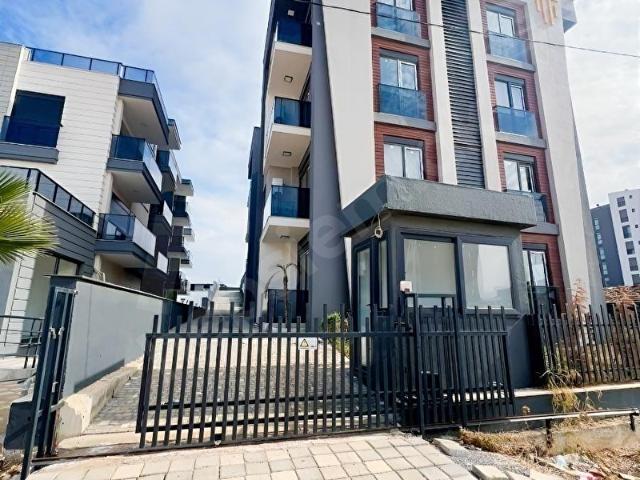 Aksu, Antalya içerisinde satılık mülk
