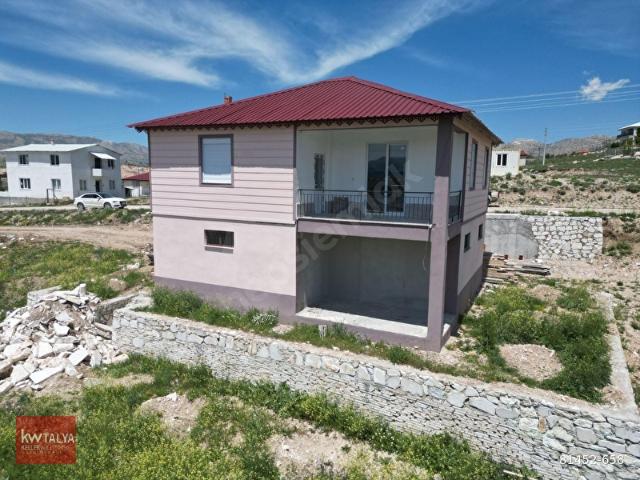 Korkuteli, Antalya içerisinde satılık Villa