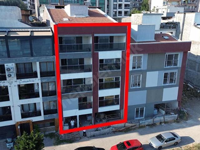 Bayrakli, İzmir içerisinde satılık mülk