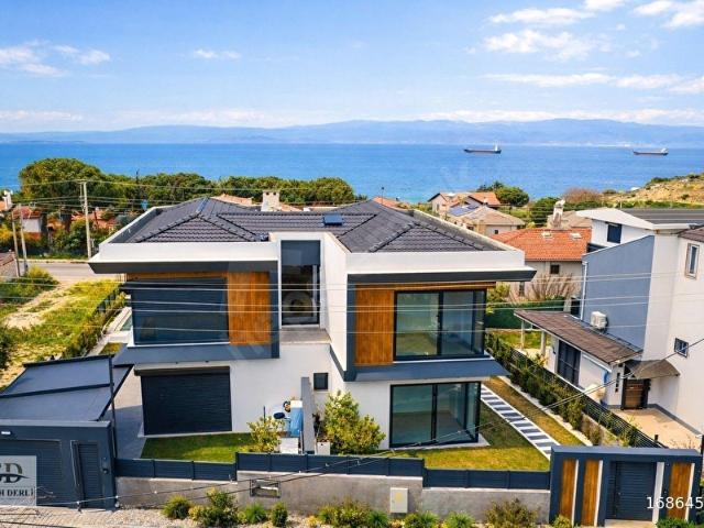 Çeşme, İzmir içerisinde satılık Villa