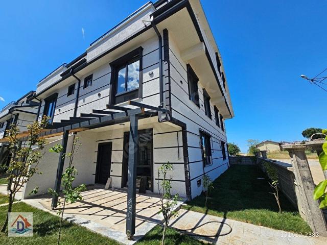 Kocaali, Sakarya içerisinde satılık Villa
