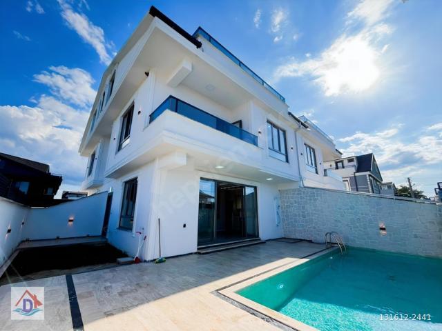 Alandere Mahallesi, Kocaali içerisinde satılık Villa