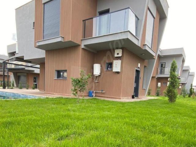 Davutlar Mahallesi, Kuşadası içerisinde satılık Villa
