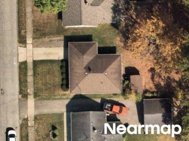 House for sale in Northwest Warren, Warren
