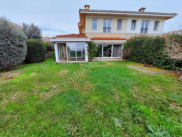 Beylikdüzü, İstanbul içerisinde satılık Villa