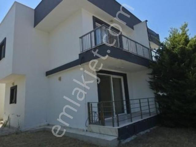 Kuşadasi, Aydin içerisinde kiralık Villa