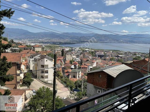İzmit, Kocaeli içerisinde satılık Villa