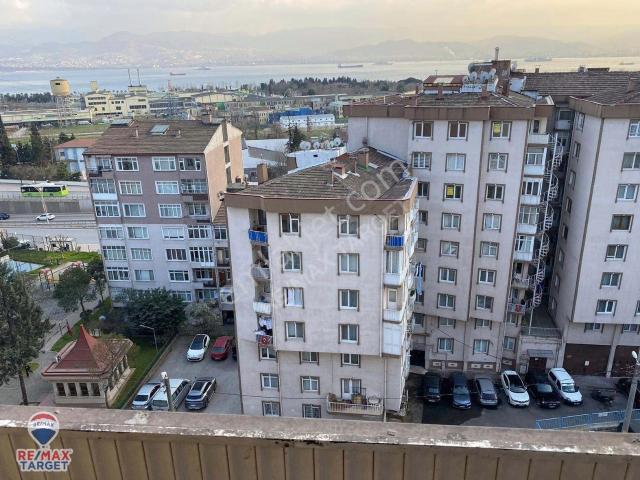 İzmit, Kocaeli içerisinde satılık mülk