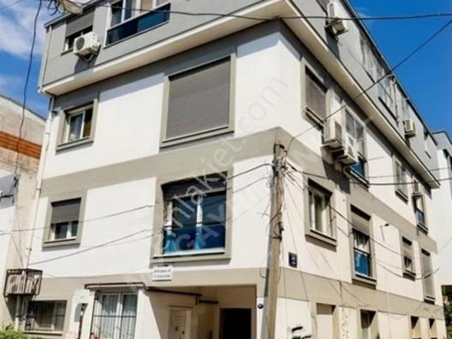 Kızılay Mahallesi, Bornova içerisinde satılık mülk