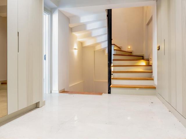 İzmir, Konak içerisinde satılık Villa