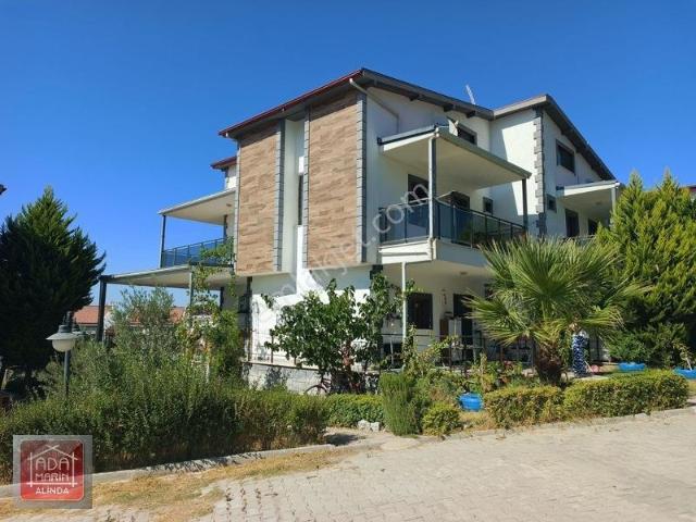 Kuşadasi, Aydin içerisinde satılık Villa