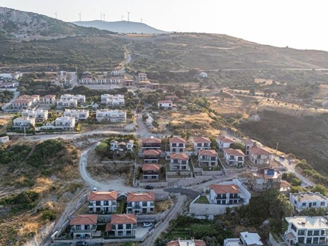 Bozköy Mahallesi, Karaburun içerisinde satılık Villa
