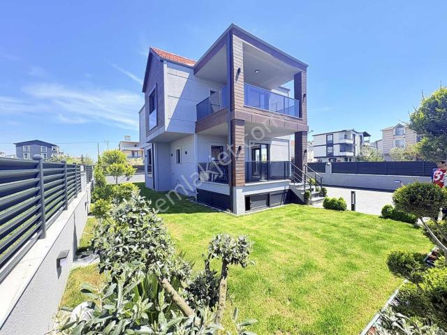 Marmaraereğlisi, Tekirdağ içerisinde satılık Villa