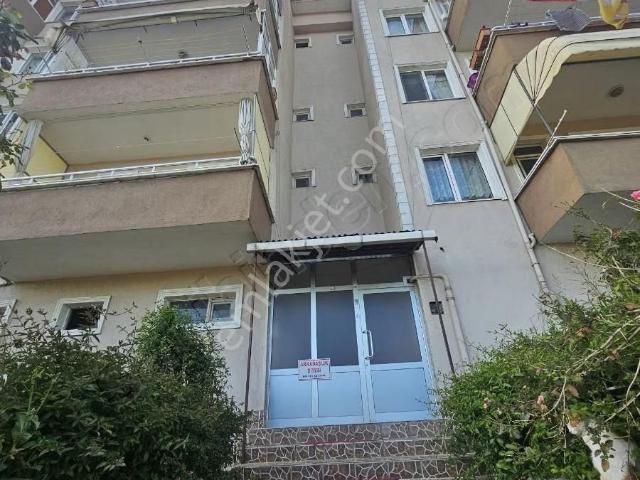 İzmit, Kocaeli içerisinde kiralık mülk