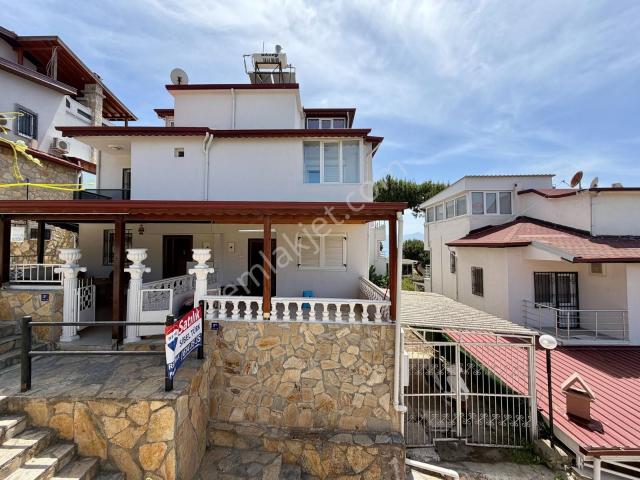 Kuşadasi, Aydin içerisinde satılık Arsa