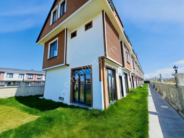 Kocaali, Sakarya içerisinde satılık Villa