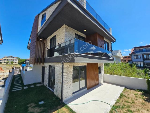 Kocaali, Sakarya içerisinde satılık Villa