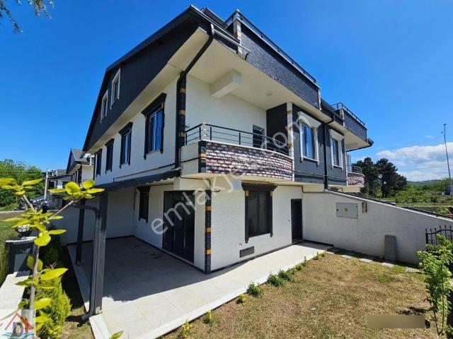 Kocaali, Sakarya içerisinde satılık Villa