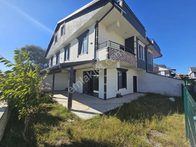 Alandere Mahallesi, Kocaali içerisinde satılık Villa