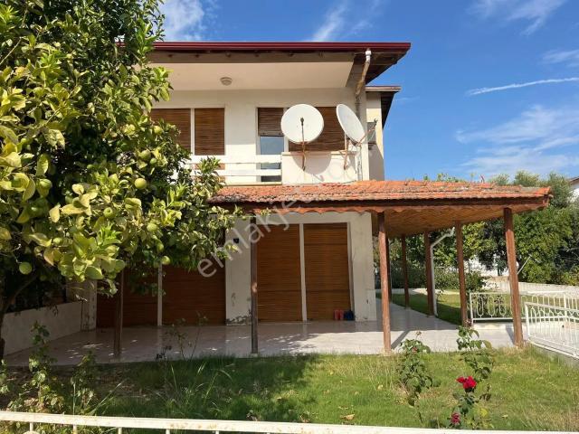Kuşadasi, Aydin içerisinde satılık Villa